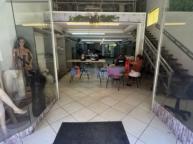 Prédio para alugar, no bairro Centro em Ilhéus