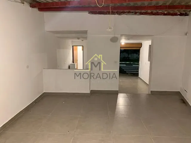 Ponto com 30m², para alugar, no bairro Centro em Guaxupé