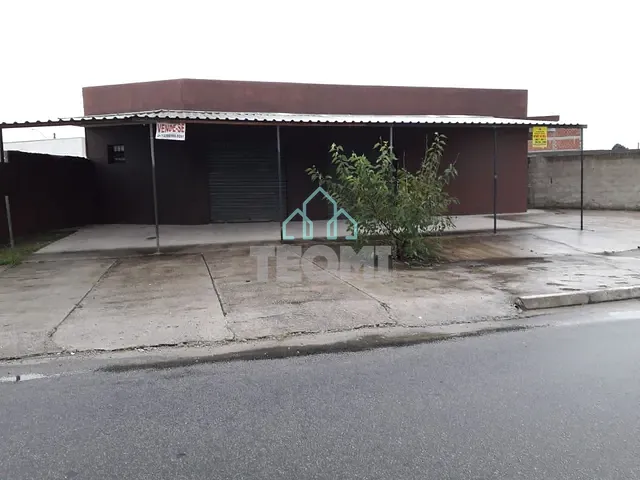 Ponto com 200m², à venda, no bairro Vila Areao em Taubaté