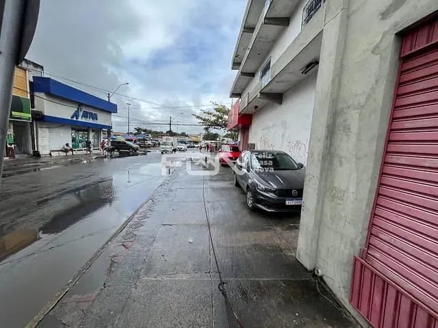 Ponto com 47m², para alugar, no bairro Centro em Camaçari
