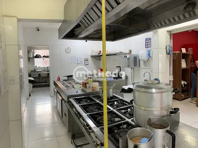 Ponto com 186m², à venda, no bairro Vila Itapura em Campinas