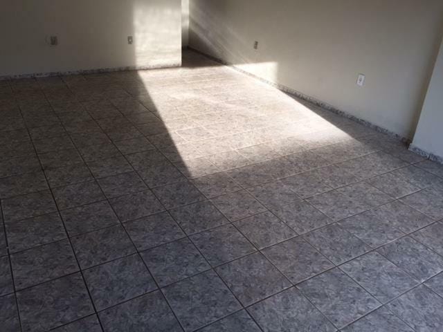 Foto do Ponto - Ponto para alugar, 10 m² por R$ 450,00/mês - Conjunto Chica Ferreira - Uberaba/MG | ZUCATO IMOBILIARIA LTDA