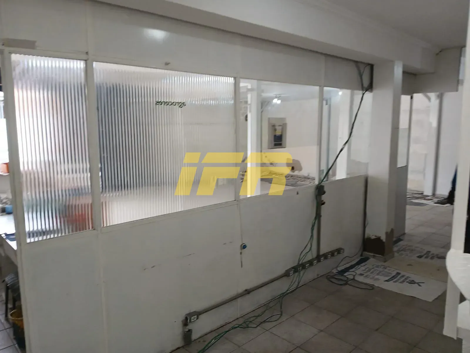 Loja-Salão, 210 m² - Foto 4