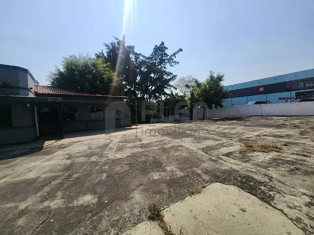 Casa com 1600m², para alugar, no bairro Água Fria em São Paulo
