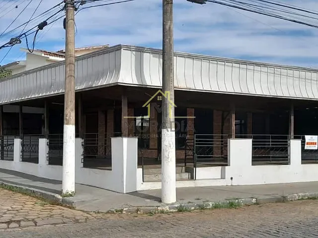 Ponto com 256m², para alugar, no bairro Vila Rica em Guaxupé