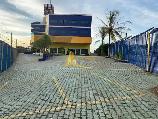Ponto com 400m², para alugar, no bairro Jardim São Sebastião em São Paulo