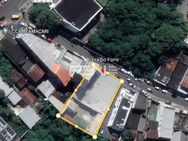 Ponto com 1850m², à venda ou para alugar, no bairro Centro em Camaçari