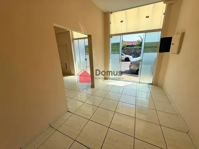 Ponto para alugar, no bairro Parque São Benedito em Pindamonhangaba