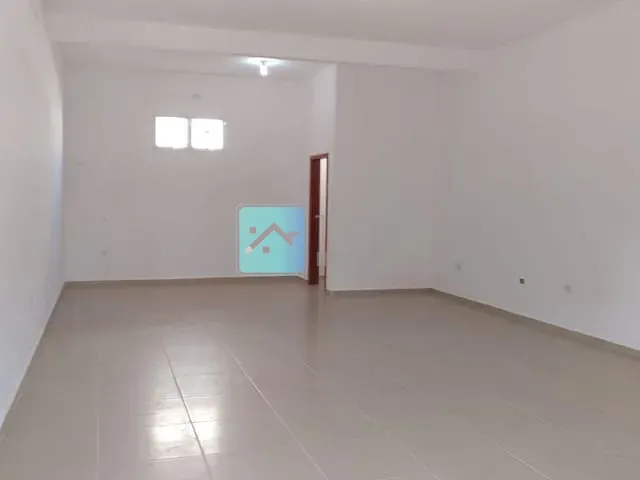 Ponto com 368m², à venda, no bairro Loteamento Villa Branca em Jacareí