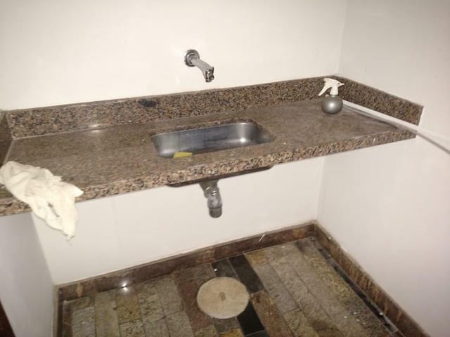 Foto do Ponto - Ponto  comercial para locação, Parque das Américas, Uberaba. | ZUCATO IMOBILIARIA LTDA