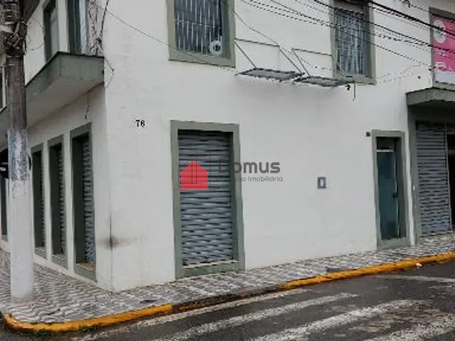 Ponto com 85m², para alugar, no bairro Centro em Pindamonhangaba