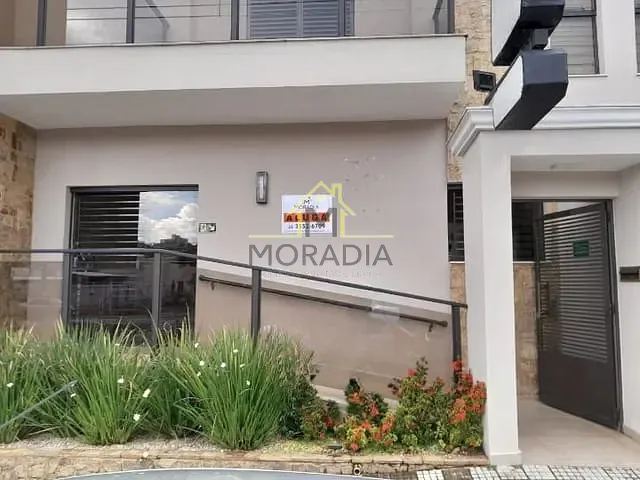 Ponto com 10m², para alugar, no bairro Centro em Guaxupé