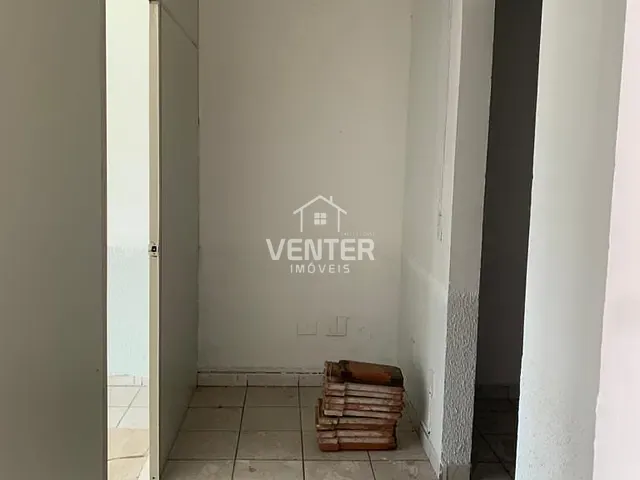 Ponto com 350m², para alugar, no bairro Centro em Taubaté