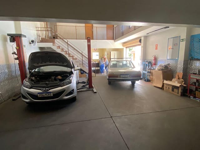 Ponto com 200m², para alugar, no bairro Centro em Extrema