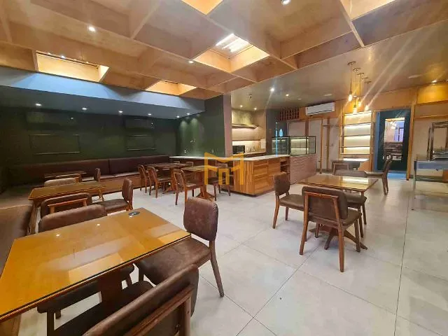 Ponto com 120m², para alugar, no bairro Umarizal em Belém
