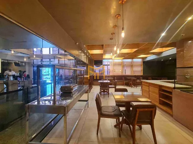 Ponto com 120m², para alugar, no bairro Umarizal em Belém