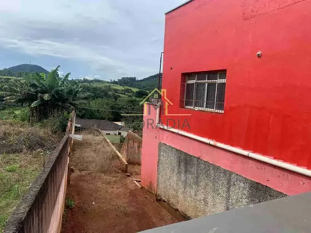 Ponto com 605m², à venda, no bairro Japy em Guaxupé