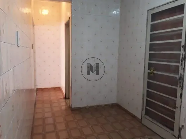 Ponto com 120m², para alugar, no bairro São Benedito em Guaratinguetá