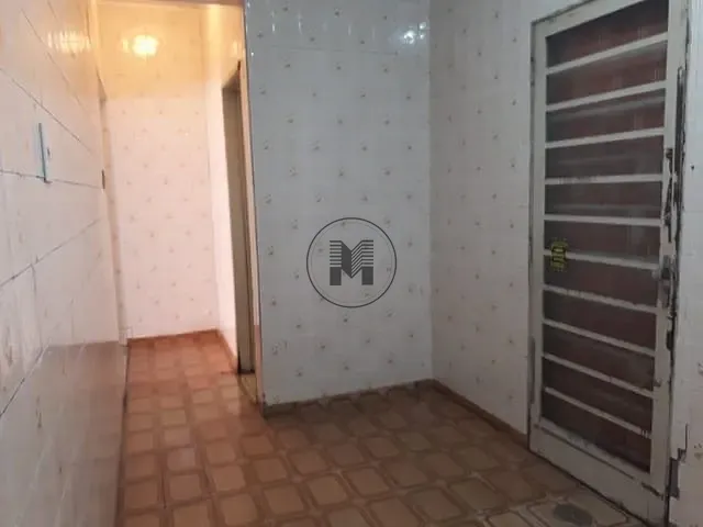 Ponto com 120m², para alugar, no bairro São Benedito em Guaratinguetá