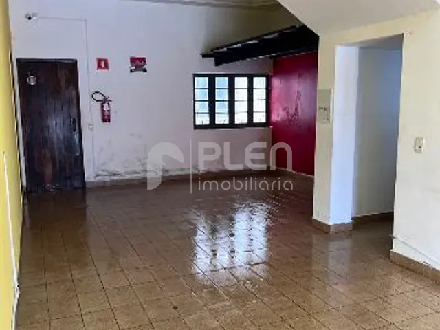 Ponto para alugar, no bairro Cidade Dutra em São Paulo