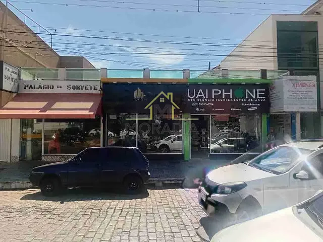 Ponto com 120m², à venda ou para alugar, no bairro Centro em Guaxupé