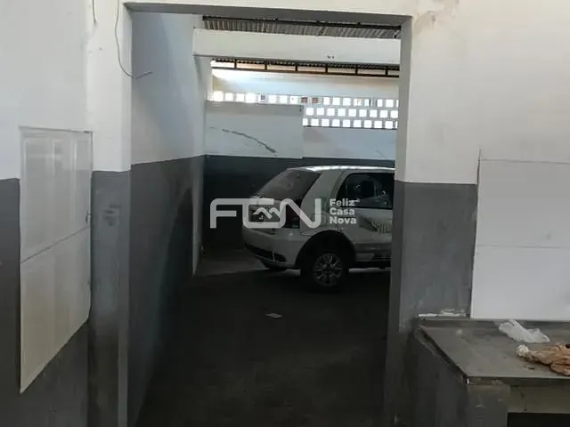 Ponto com 200m², à venda, no bairro Gleba e em Camaçari