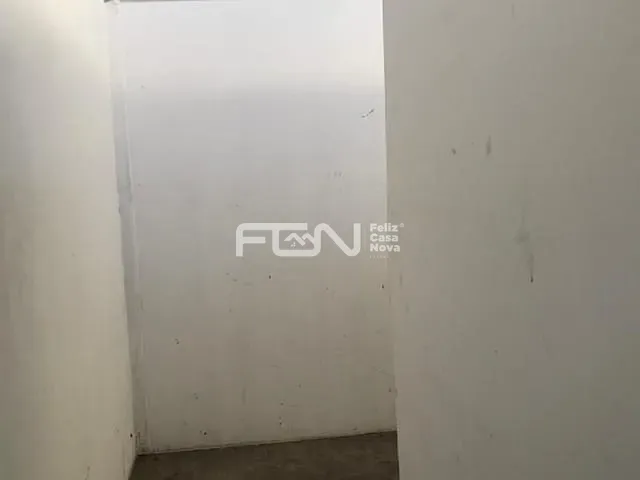 Ponto com 200m², à venda, no bairro Gleba e em Camaçari