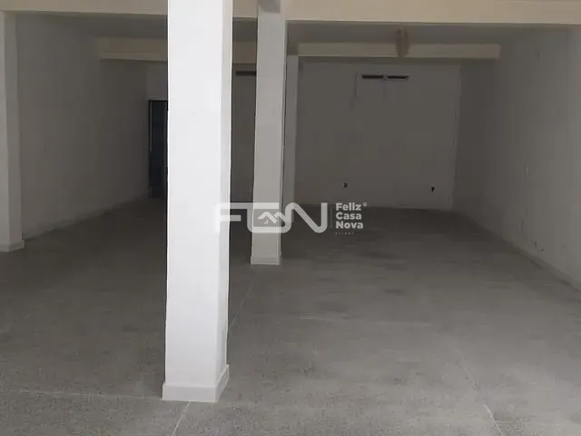 Ponto com 126m², para alugar, no bairro Centro em Camaçari