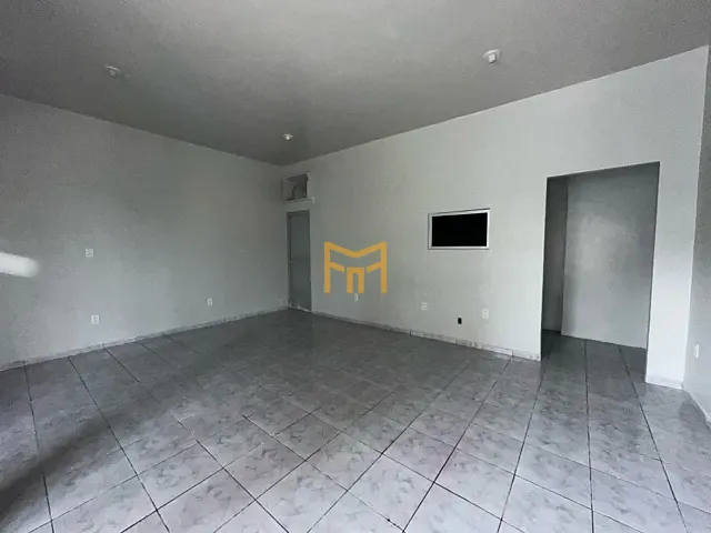 Ponto com 42m², para alugar, no bairro Pedreira em Belém
