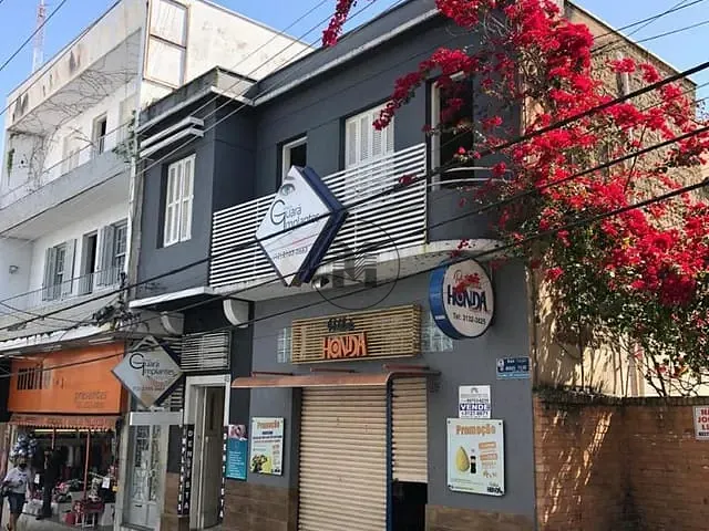 Ponto com 531m², à venda ou para alugar, no bairro Centro em Guaratinguetá