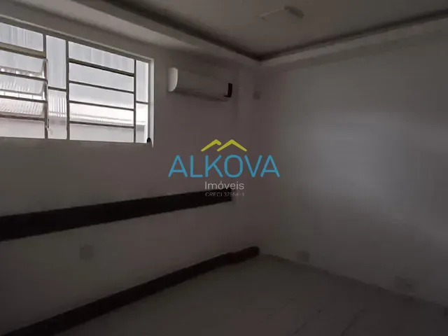 Ponto com 120m², para alugar, no bairro Centro em São José dos Campos