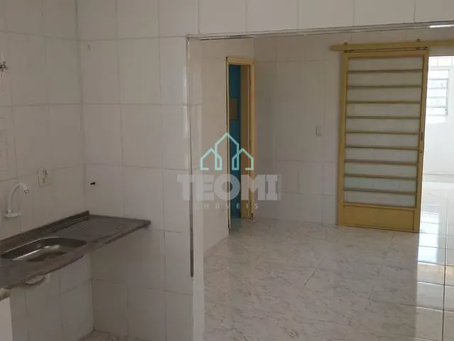 Ponto com 180m², para alugar, no bairro Centro em Taubaté