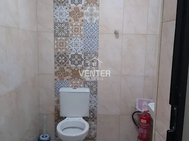 Ponto com 120m², para alugar, no bairro Jardim Maria Augusta em Taubaté