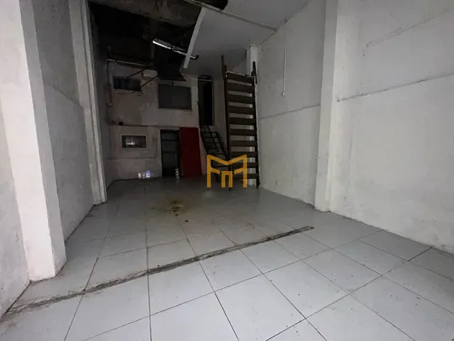 Ponto com 60m², à venda, no bairro Campina em Belém