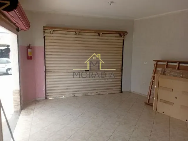 Ponto com 35m², para alugar, no bairro Recreio dos Bandeirantes em Guaxupé