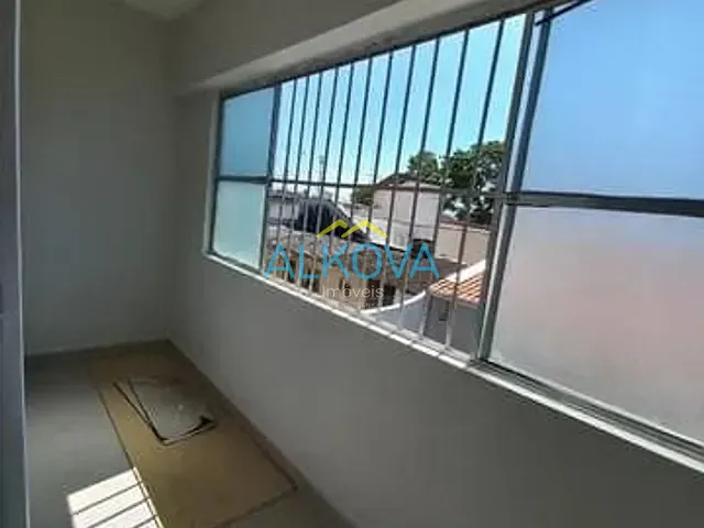 Ponto com 296m², à venda, no bairro Jardim das Indústrias em São José dos Campos
