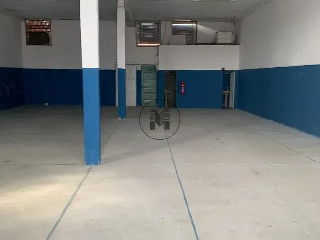 Galpão / Barracão com 262m², para alugar, no bairro Beira Rio II em Guaratinguetá