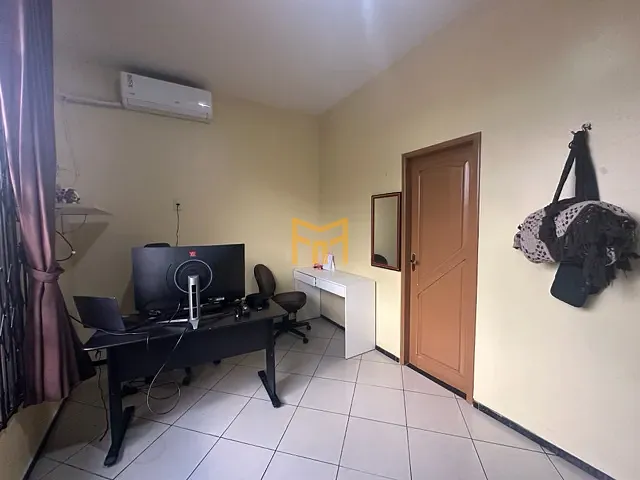 Ponto com 320m², para alugar, no bairro Cidade Velha em Belém
