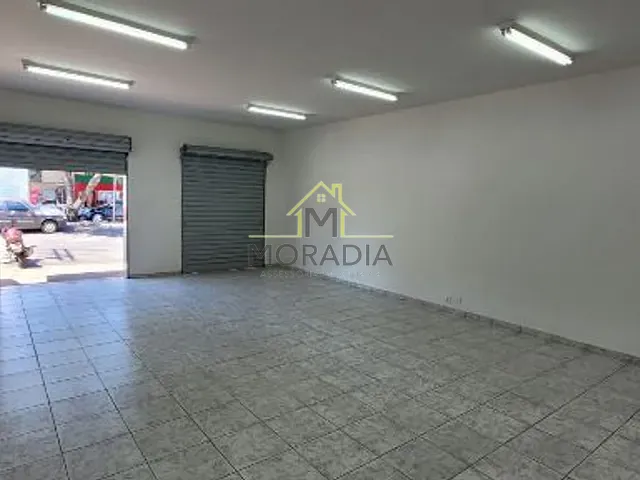 Ponto com 64m², para alugar, no bairro Parque das Orquídeas em Guaxupé
