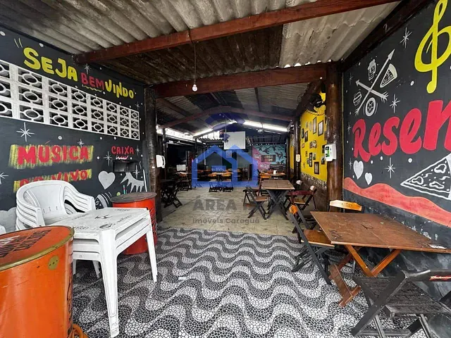 Ponto com 525m², à venda, no bairro Poiares em Caraguatatuba