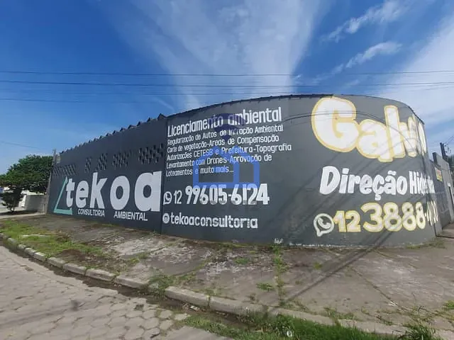 Ponto com 500m², à venda, no bairro Pontal de Santa Marina em Caraguatatuba