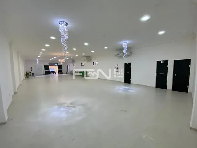 Ponto com 347m², para alugar, no bairro Centro em Camaçari