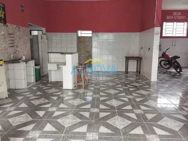 Ponto com 122m², para alugar, no bairro Cidade Morumbi em São José dos Campos