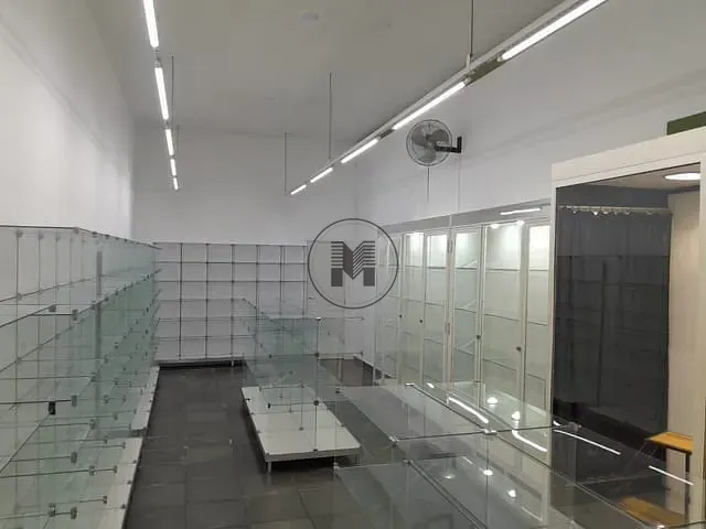 Ponto com 75m², para alugar, no bairro Nova Guará em Guaratinguetá