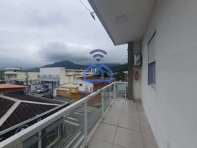 Ponto para alugar, no bairro Centro em Caraguatatuba