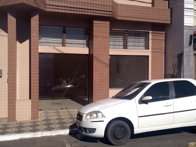 Ponto com 62m², para alugar, no bairro CENTRO em Pouso Alegre