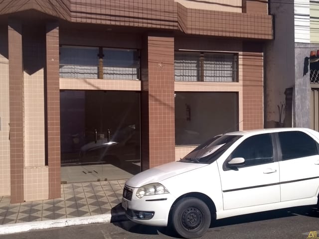 Ponto com 62m², para alugar, no bairro CENTRO em Pouso Alegre