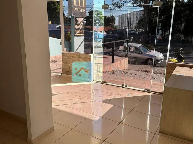 Ponto com 450m², à venda, no bairro Jardim Esplanada II em São José dos Campos