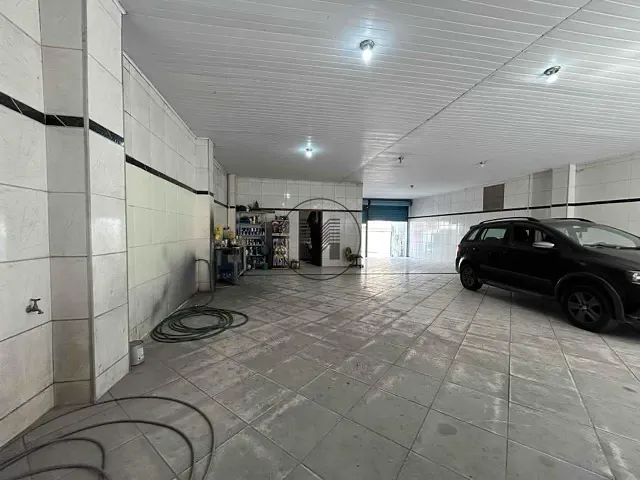 Ponto à venda ou para alugar, no bairro Aroeira em Guaratinguetá