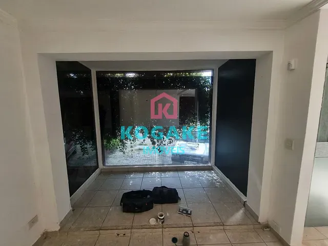 Loja com 274m², à venda ou para alugar, no bairro Vila Adyana em São José dos Campos